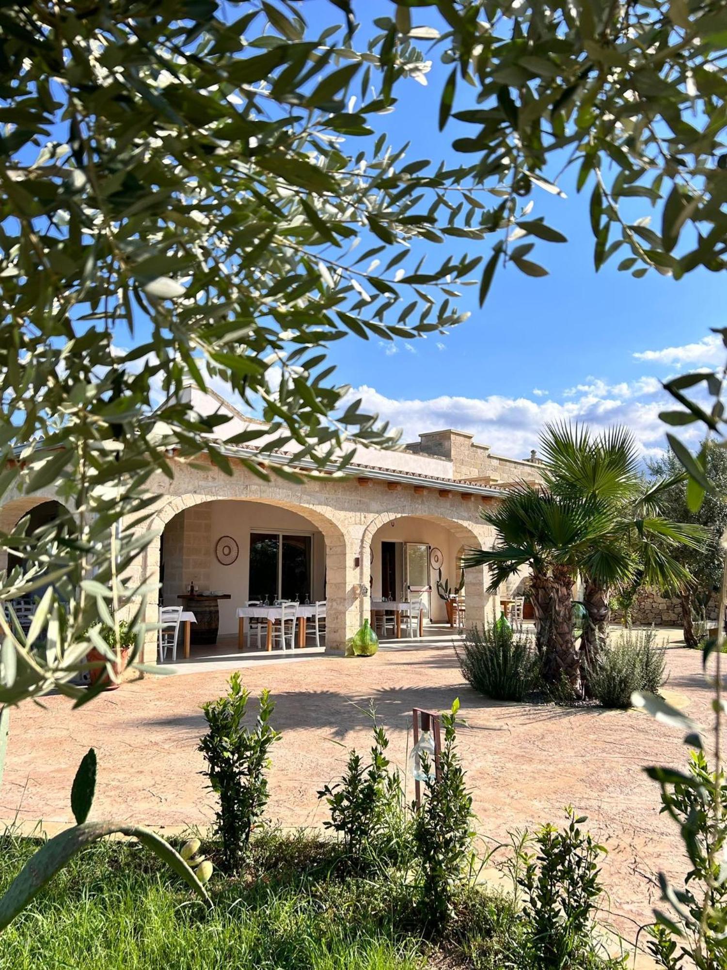 Relais Tenuta Campi Martano Kültér fotó